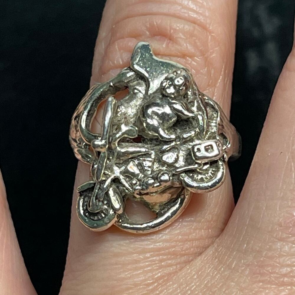 Vtg Best Sterling Silver Biker Motorcycle Rider Statement Ring Size 6 Signed